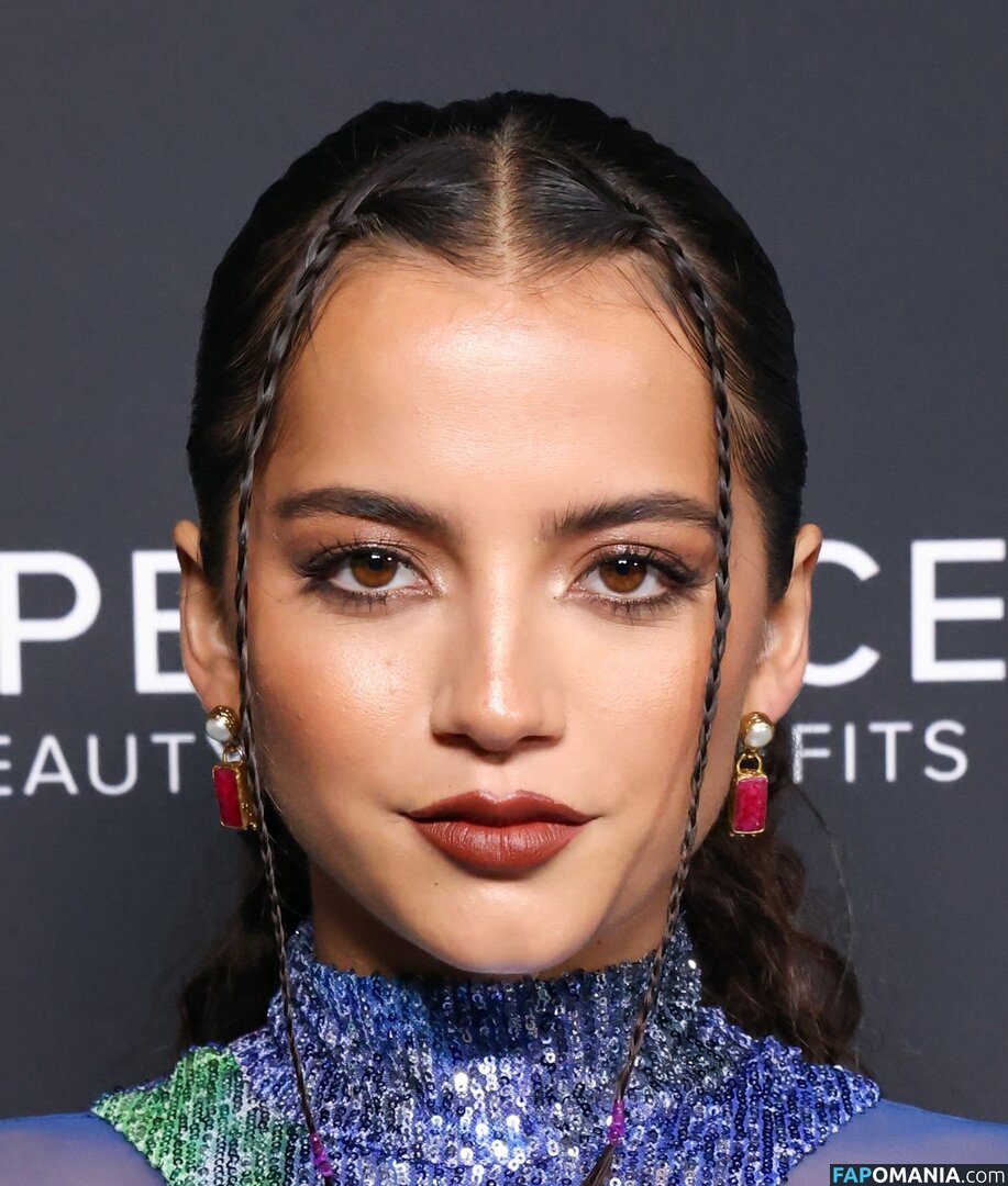 Isabela Merced / isabelamerced Обнажённый OnlyFans  Утёкшее фото #584