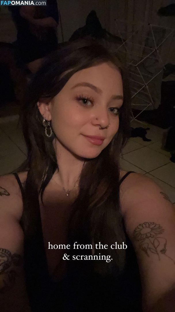 Isabella Dorta / isabelladortapoetry444 Обнажённый OnlyFans  Утёкшее фото #17