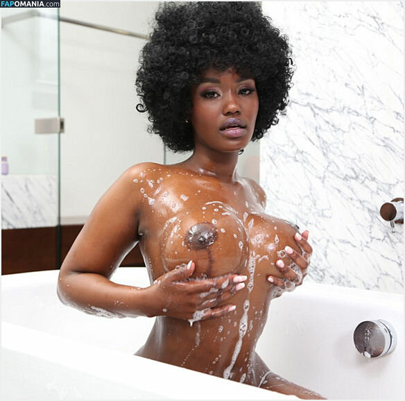 Isimbi / Isimbi Yvonne / iamisimbiyvonne_00 Обнажённый OnlyFans  Утёкшее фото #81