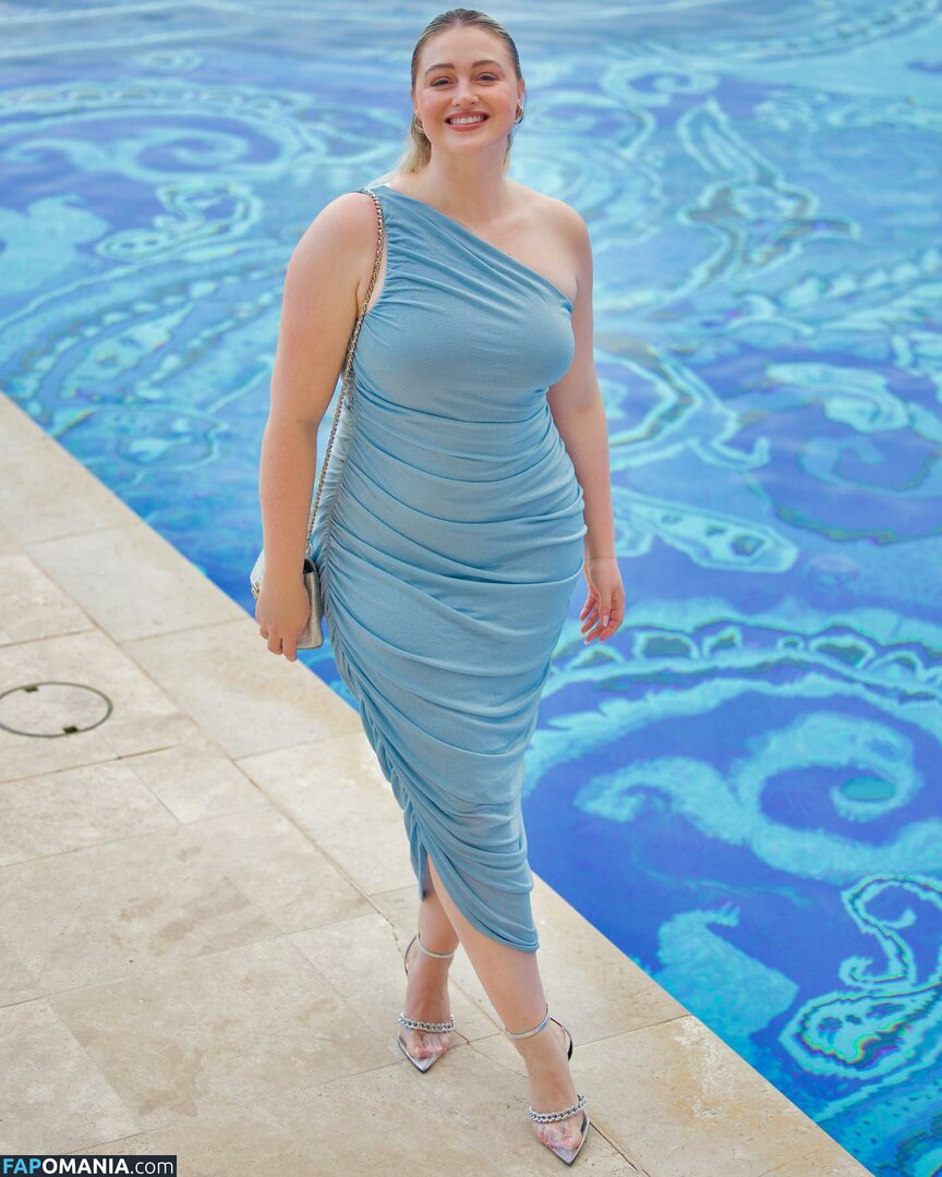 Iskra Lawrence / iskra Обнажённый OnlyFans  Утёкшее фото #75