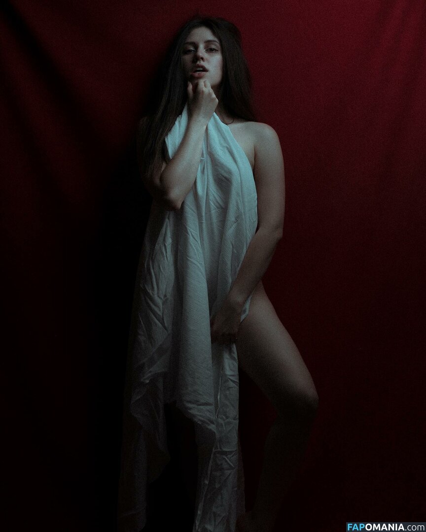 isyourgirlangie / isyourgirlangie_ Обнажённый OnlyFans  Утёкшее фото #1