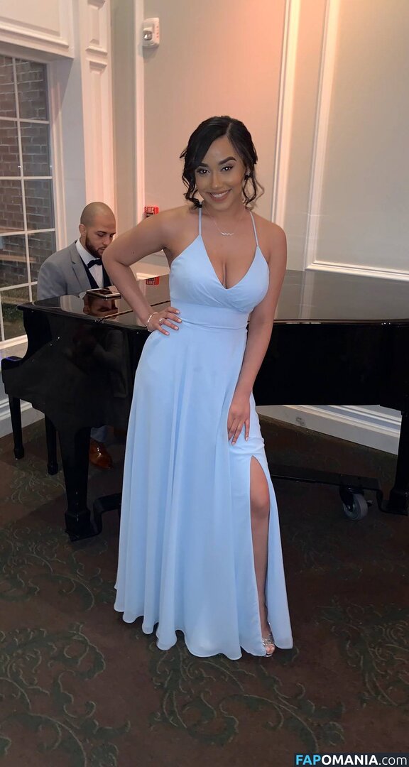 itsqueennovaa Обнажённый OnlyFans  Утёкшее фото #3