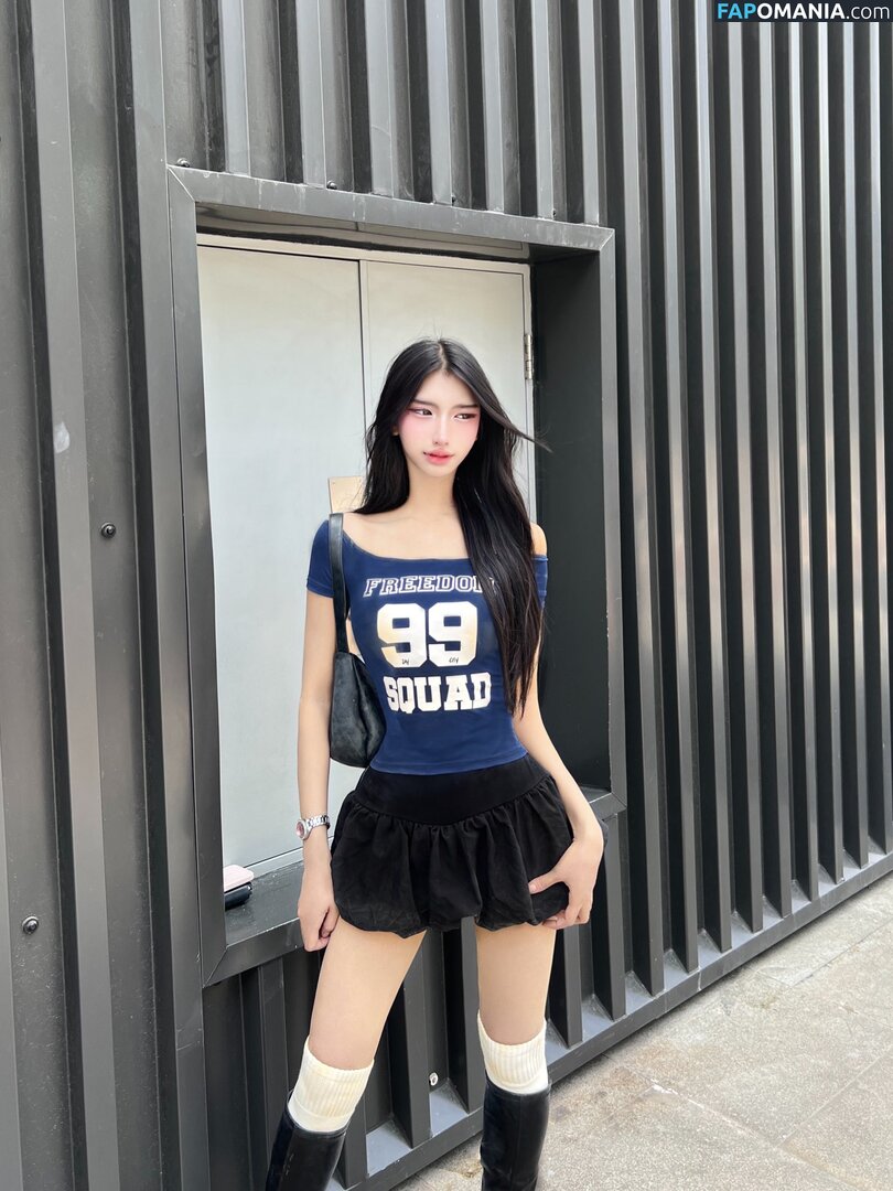 itsmeyuna01 / itstrawberrii / theestrawberry_ Обнажённый OnlyFans  Утёкшее фото #1