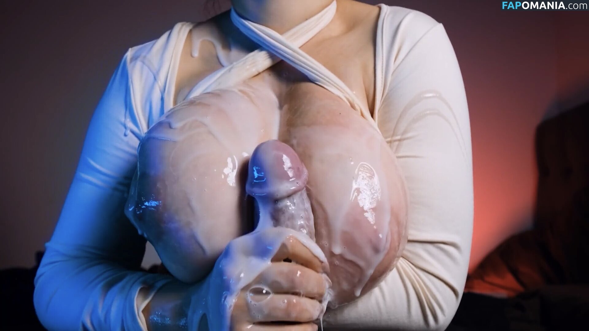 Ivytyche / ivyche_ Обнажённый OnlyFans  Утёкшее фото #1