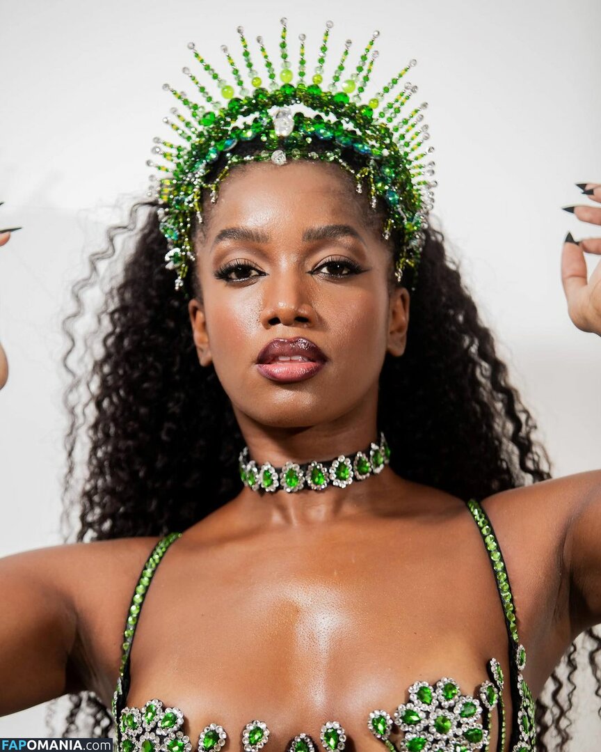 IZA / bbyiza Обнажённый OnlyFans  Утёкшее фото #15