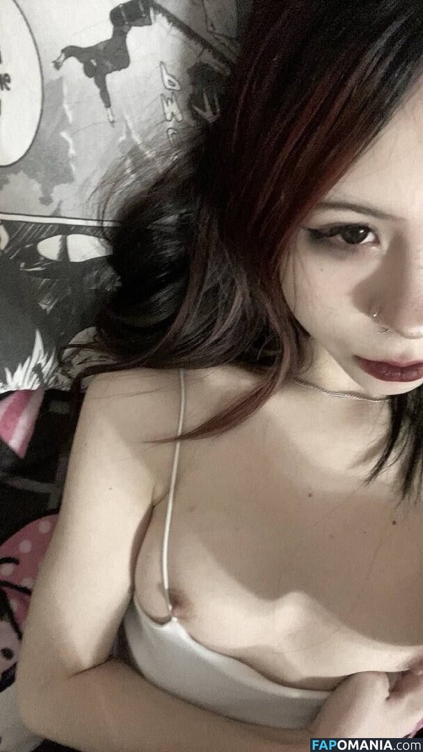 Izolyator Natsuki Обнажённый OnlyFans  Утёкшее фото #6