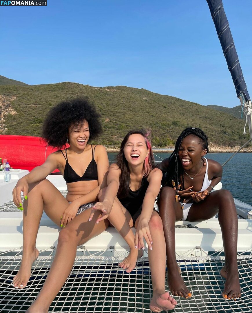 J Lou 林欣 / jlouofficial Обнажённый OnlyFans  Утёкшее фото #4