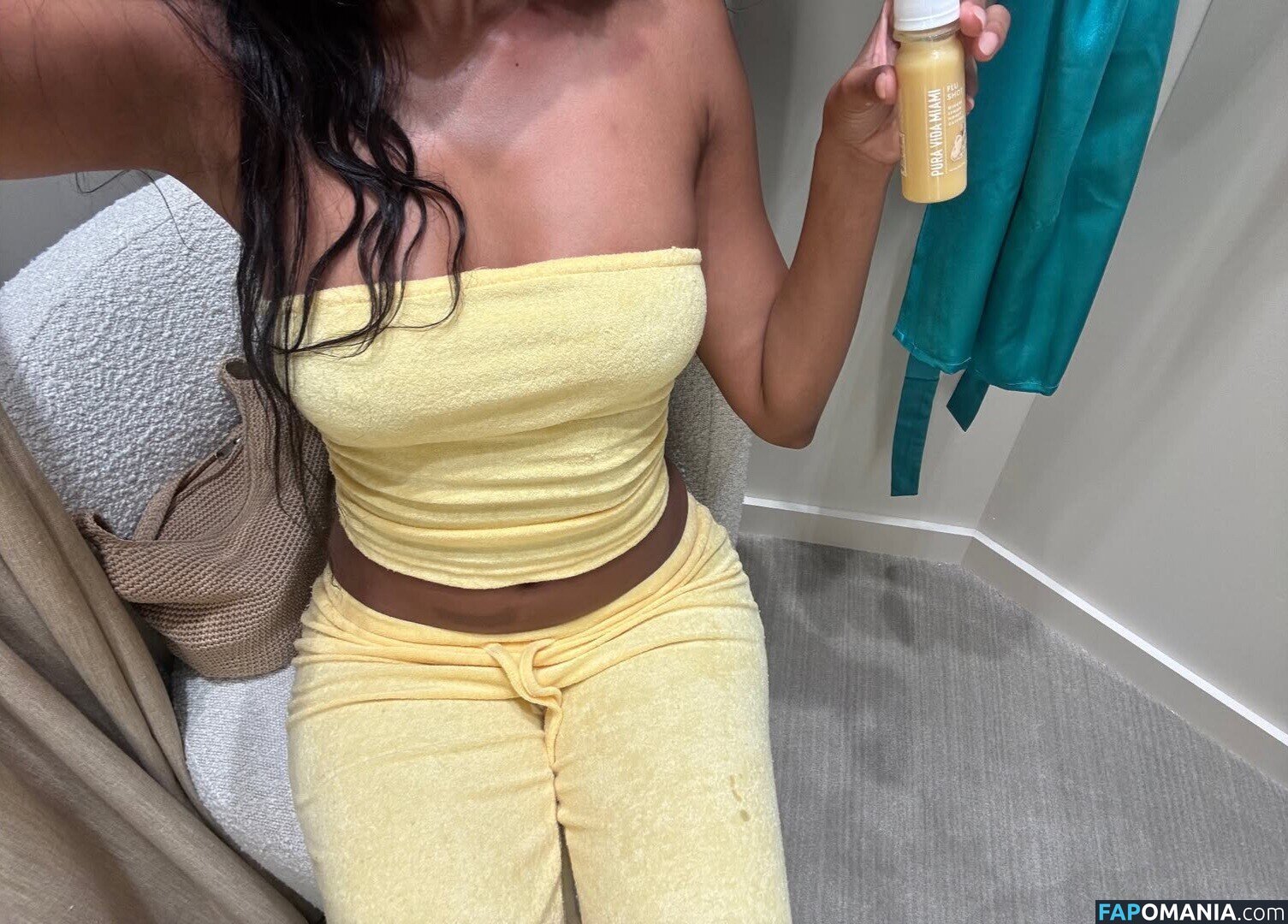 Jasmine Blandford / Jasmine Chola / jasmine.chola Обнажённый OnlyFans  Утёкшее фото #1