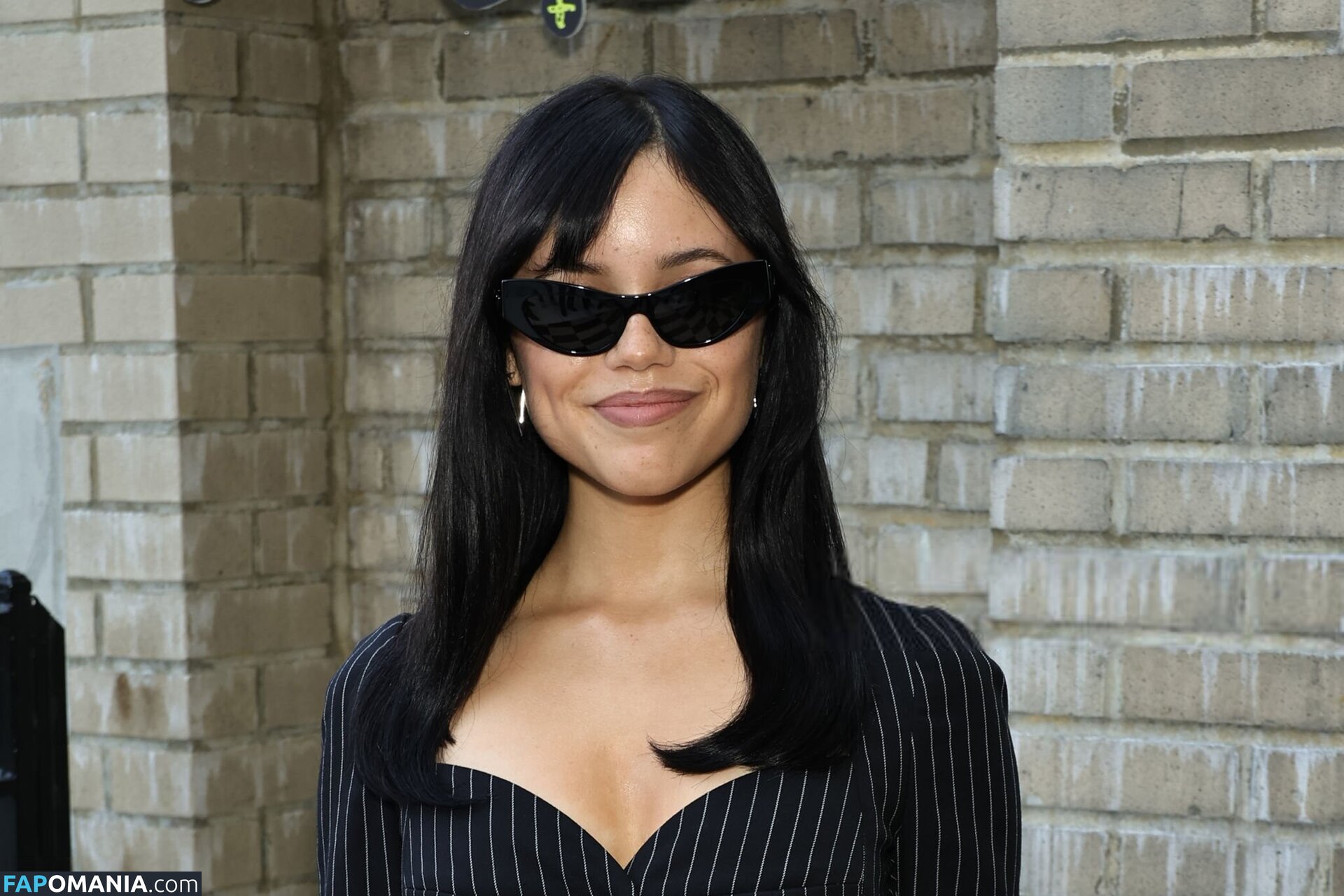 Jenna Ortega / Page / jennaortega Обнажённый OnlyFans  Утёкшее фото #1681