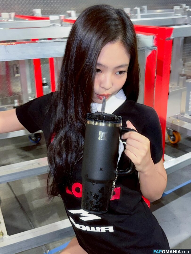Blackpink / Jennie | BLΛƆKPIИK / jennierubyjane / sheflieshigh Обнажённый OnlyFans  Утёкшее фото #440