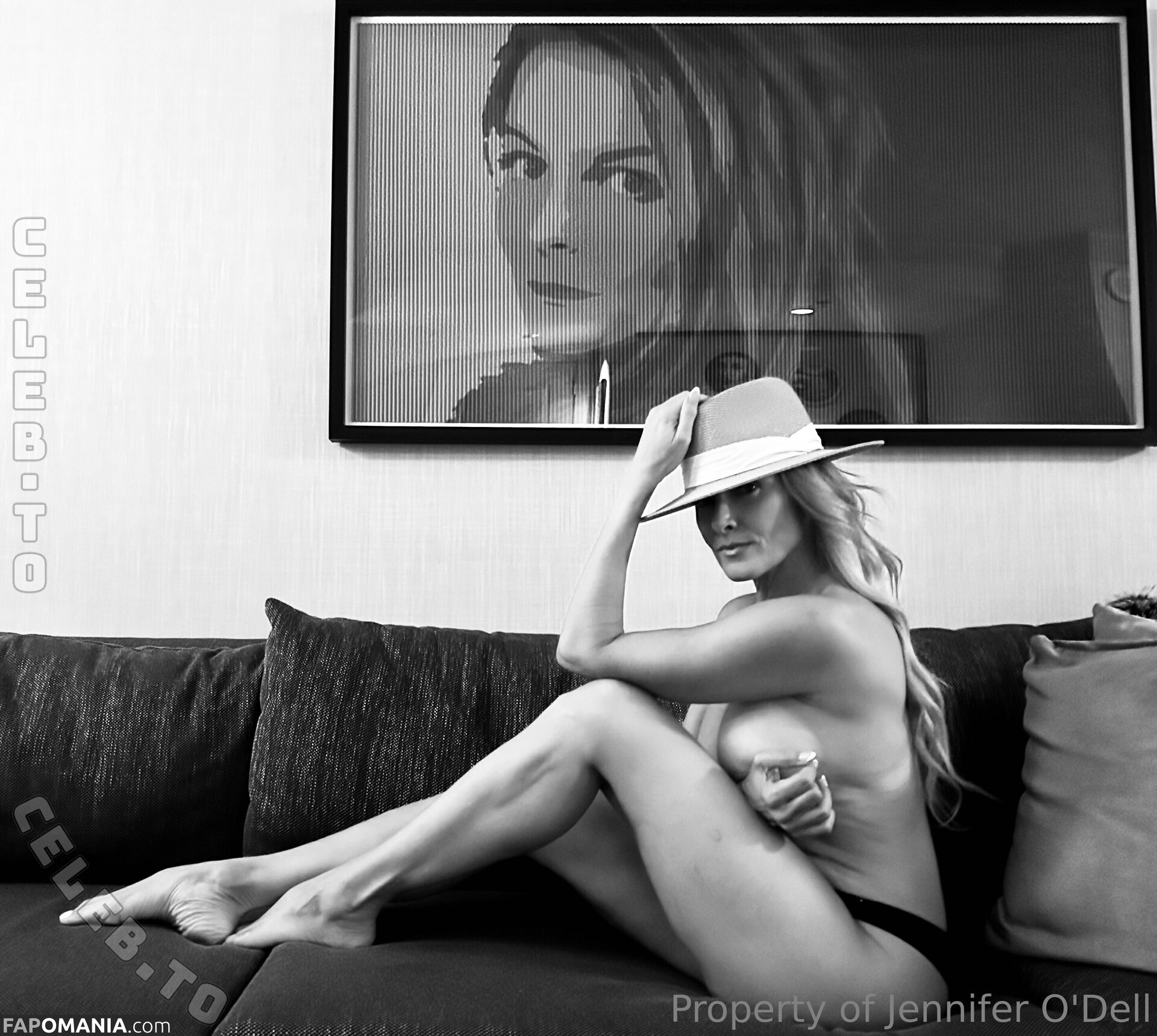 Jennifer O / https: / jenniferodell / thejenniferodell / thejenodell Обнажённый OnlyFans  Утёкшее фото #12