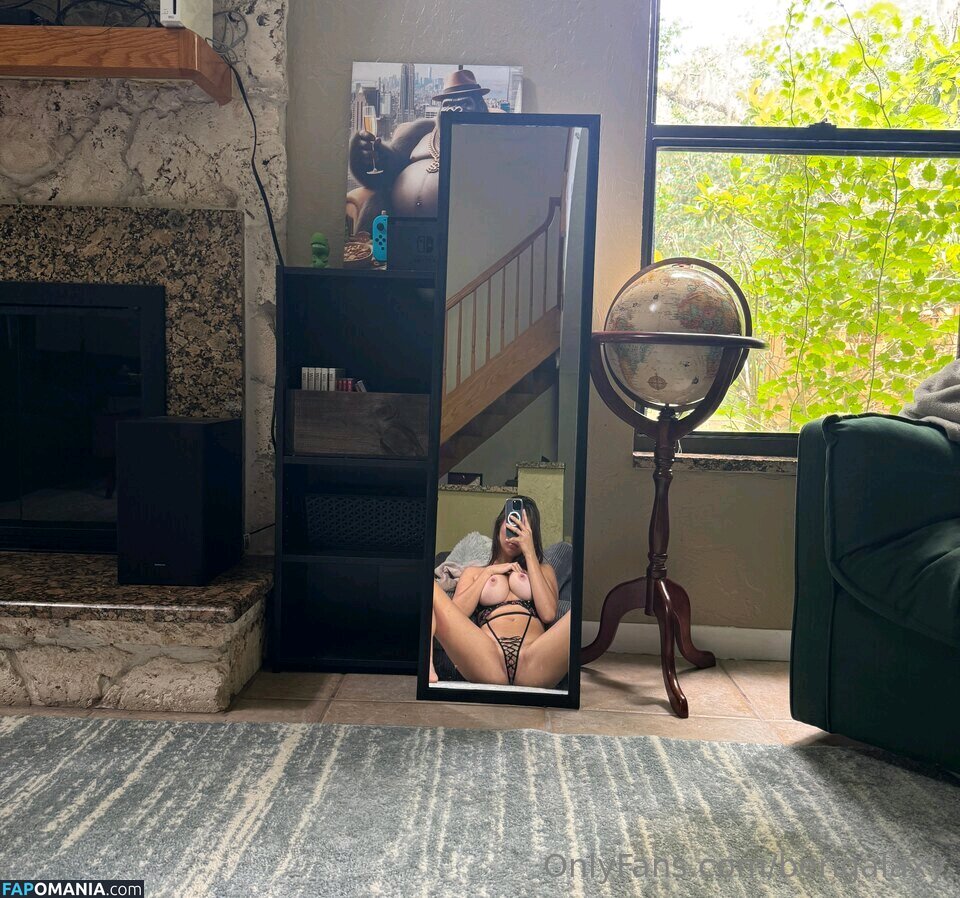 Jerii.Nelson / berigalaxy / jerii_nelson / urfavberi Обнажённый OnlyFans  Утёкшее фото #167