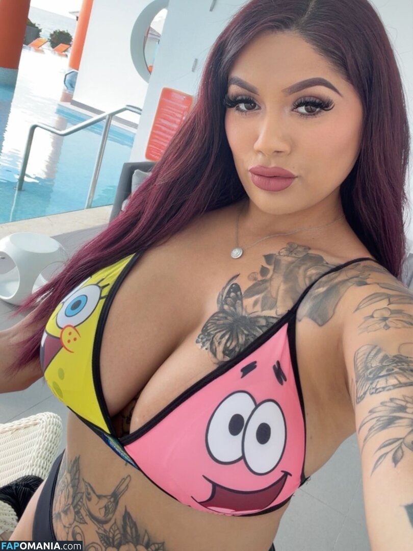 Jessica Elliott / Jessica Estrada / https: / jesslilyelliott / pinky_von_tease / pinkyvont Обнажённый OnlyFans  Утёкшее фото #11