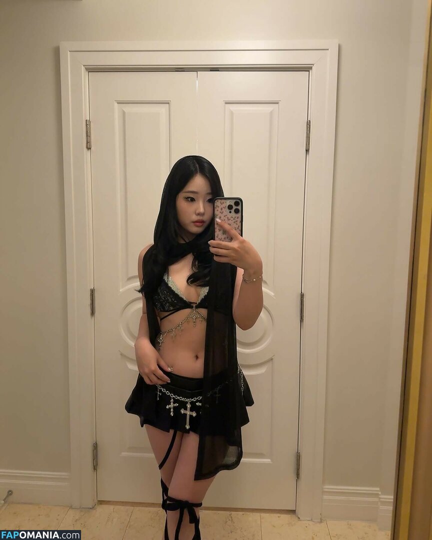 AGirlAndAGame / Jessica / h.yojeong / jessicahkim / jessicanigri Обнажённый OnlyFans  Утёкшее фото #711