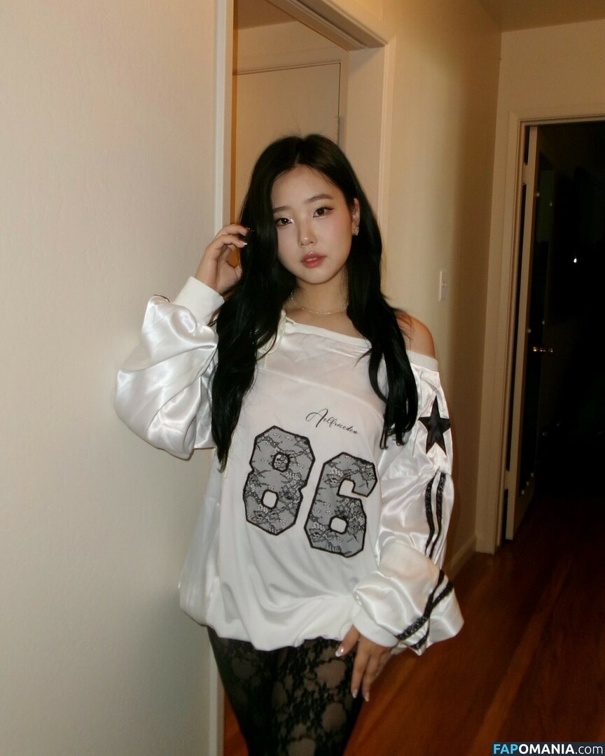AGirlAndAGame / Jessica / h.yojeong / jessicahkim / jessicanigri Обнажённый OnlyFans  Утёкшее фото #886