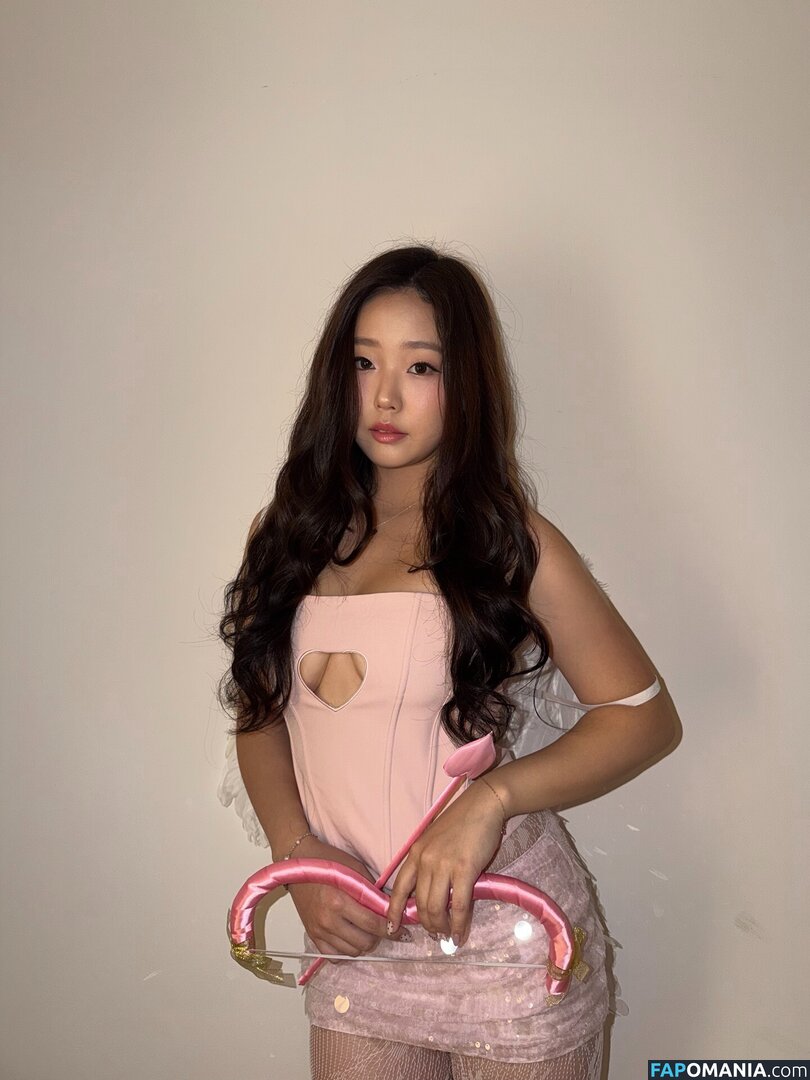 AGirlAndAGame / Jessica / h.yojeong / jessicahkim / jessicanigri Обнажённый OnlyFans  Утёкшее фото #931