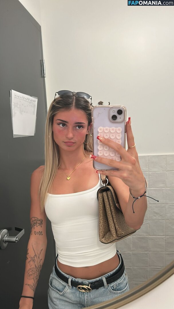 https: / jessicalovelyy / jessicalovelyy_ / jessiclovelyy Обнажённый OnlyFans  Утёкшее фото #3