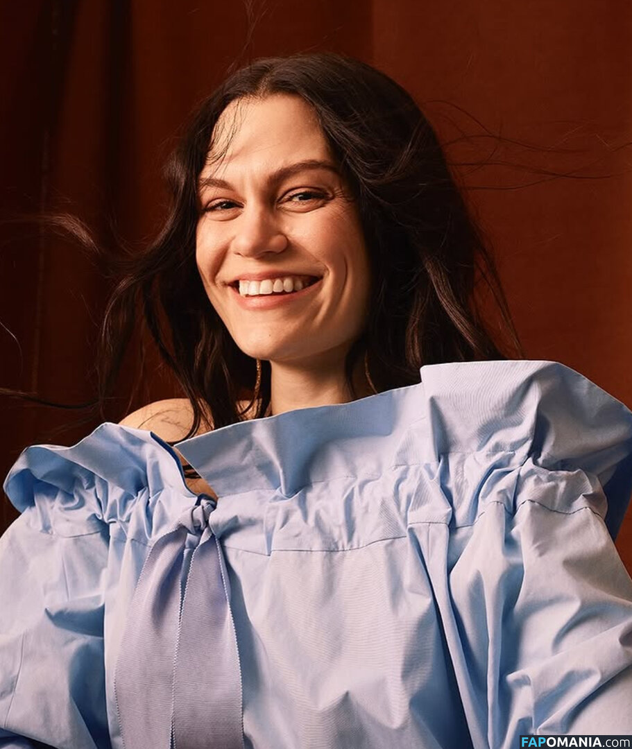 Jessie J / https: / jessie-j / jessiej Обнажённый OnlyFans  Утёкшее фото #169