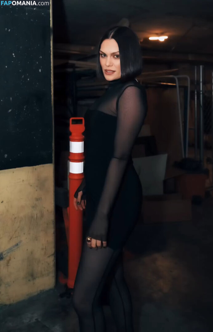 Jessie J / https: / jessie-j / jessiej Обнажённый OnlyFans  Утёкшее фото #178