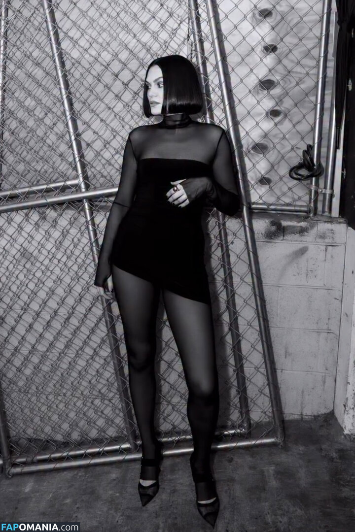 Jessie J / https: / jessie-j / jessiej Обнажённый OnlyFans  Утёкшее фото #179