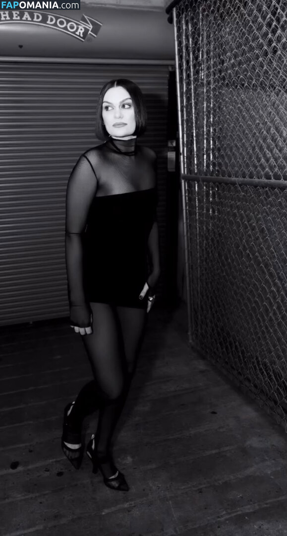 Jessie J / https: / jessie-j / jessiej Обнажённый OnlyFans  Утёкшее фото #180