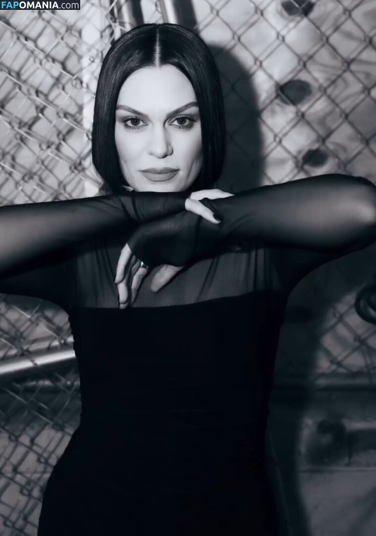 Jessie J / https: / jessie-j / jessiej Обнажённый OnlyFans  Утёкшее фото #181