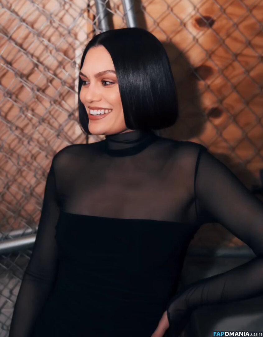 Jessie J / https: / jessie-j / jessiej Обнажённый OnlyFans  Утёкшее фото #185