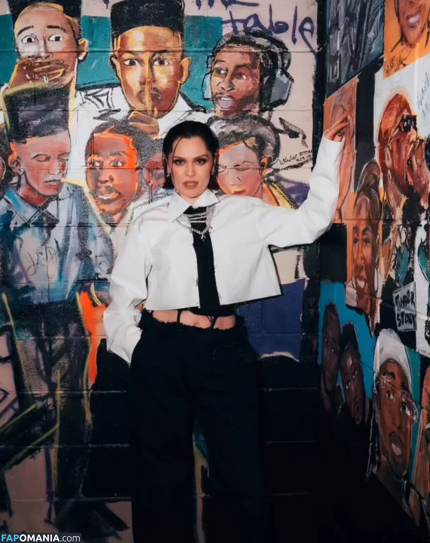 Jessie J / https: / jessie-j / jessiej Обнажённый OnlyFans  Утёкшее фото #190