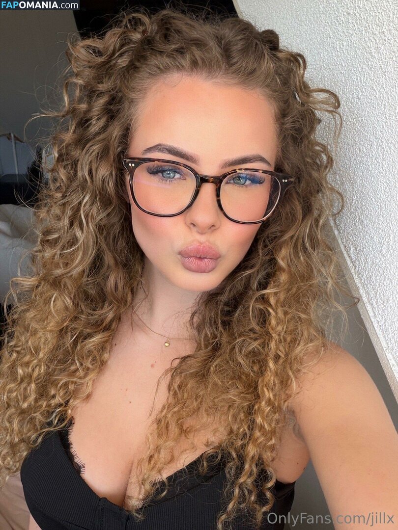 Jill van Hoof / jillgt_jillvanhoof / jillvanhoofx / jillvanhoofxx / jillx / 𝐽𝑖𝑙𝑙 𝑣𝑎𝑛 𝐻𝑜𝑜𝑓 Обнажённый OnlyFans  Утёкшее фото #27