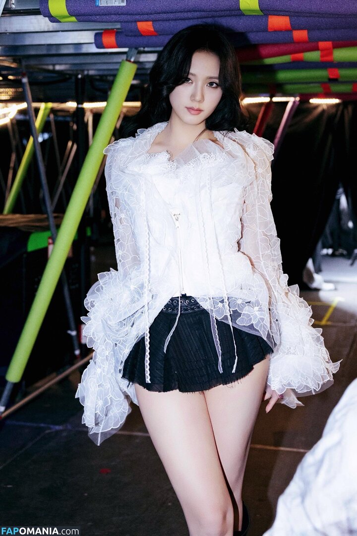 BLACKPINK / Jisoo / qenshizu / sooyaaa__ Обнажённый OnlyFans  Утёкшее фото #549