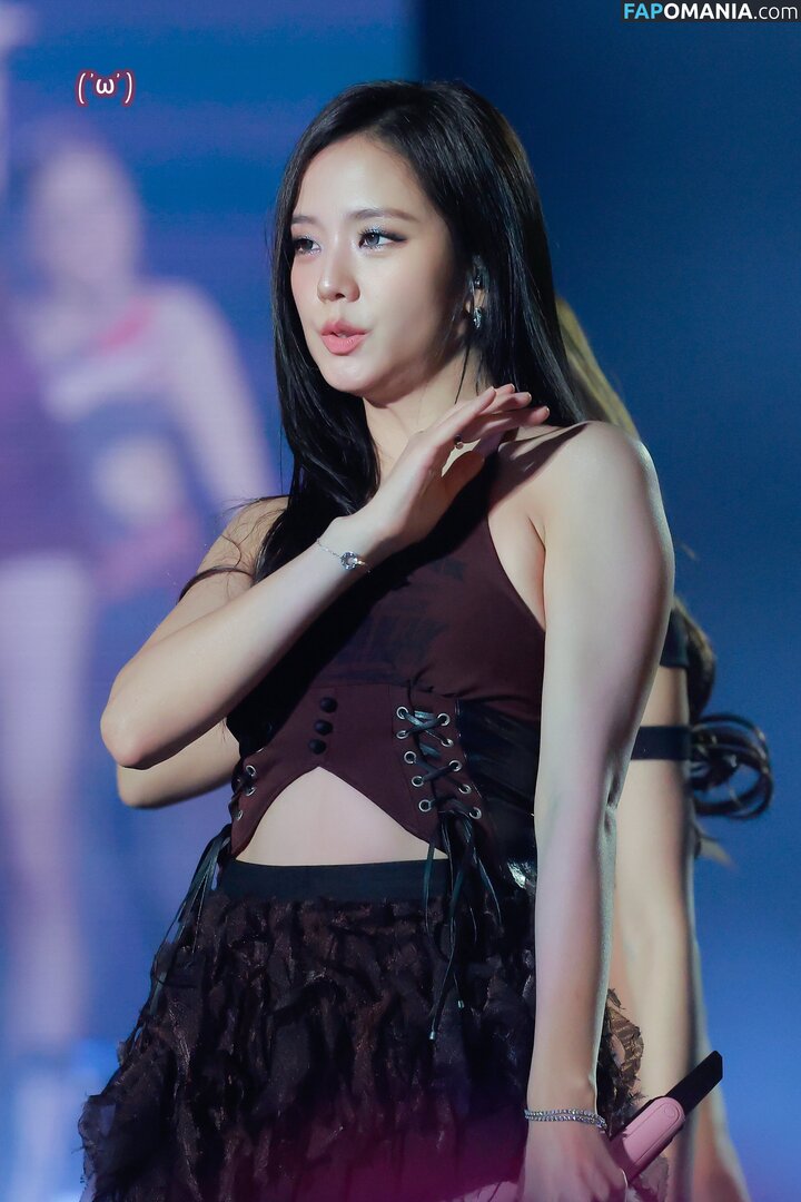 BLACKPINK / Jisoo / qenshizu / sooyaaa__ Обнажённый OnlyFans  Утёкшее фото #581