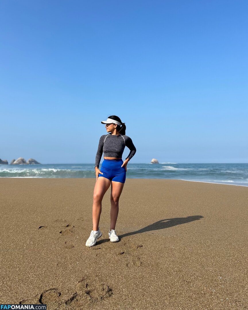 Josselyn Sanchez / josssancheez Обнажённый OnlyFans  Утёкшее фото #10