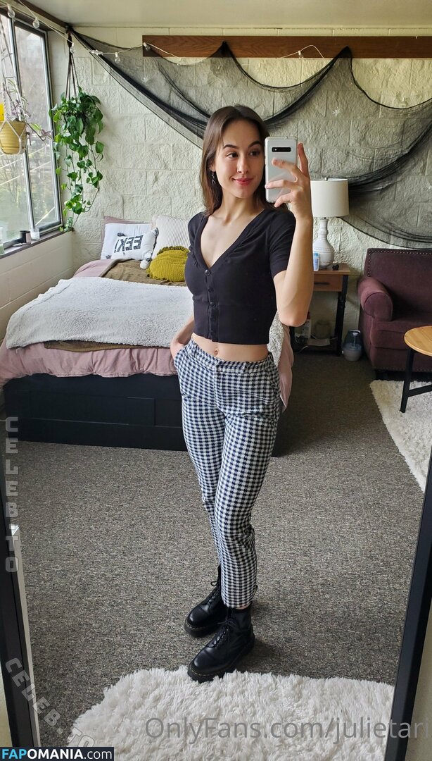 Julesari / babybirdjules / https: / julesari_ / julesarii / julesb1rd Обнажённый OnlyFans  Утёкшее фото #13