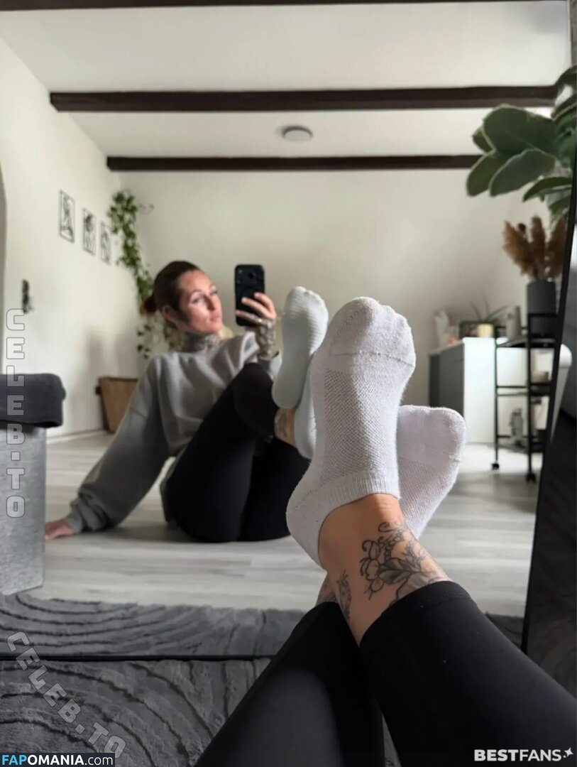 julez.iink / julez_iink Обнажённый OnlyFans  Утёкшее фото #10