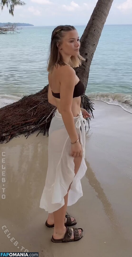 Julia Beautx / JuliaBeautx / julia_beautx Обнажённый OnlyFans  Утёкшее фото #833