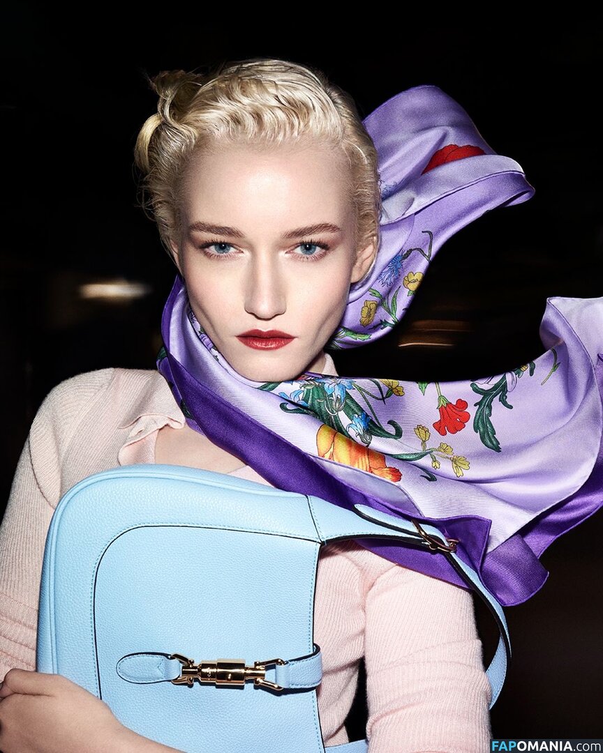 Julia Garner / juliagarnerofficial / ztyg_29 Обнажённый OnlyFans  Утёкшее фото #15