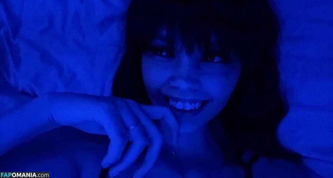 Julia Graham / https: / teasingmoon / teasingmoon... / temptedevil / temptedevil... Обнажённый OnlyFans  Утёкшее фото #13
