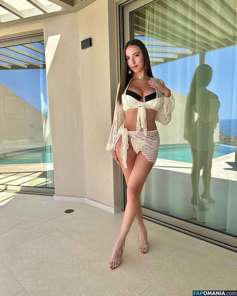 julia_lyn Обнажённый OnlyFans  Утёкшее фото #1