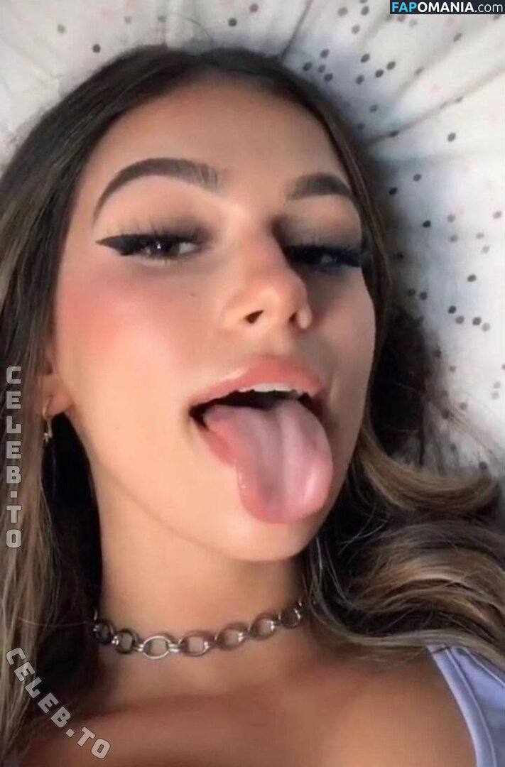 Julia Merekoulias / juliakul_official / juliamerekoulias Обнажённый OnlyFans  Утёкшее фото #345