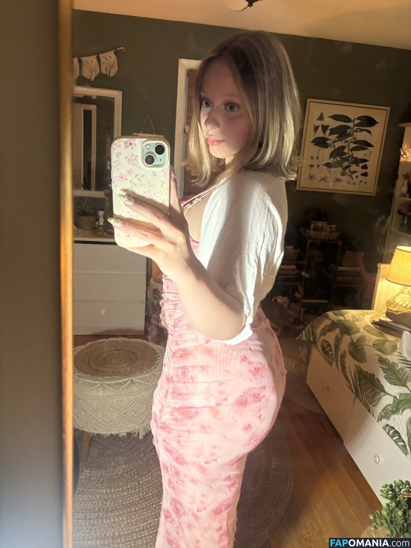 https: / juls.meow Обнажённый OnlyFans  Утёкшее фото #1