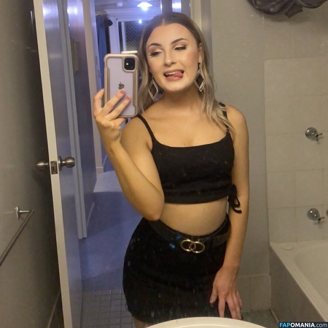 __julsssx / julsxxx Обнажённый OnlyFans  Утёкшее фото #7
