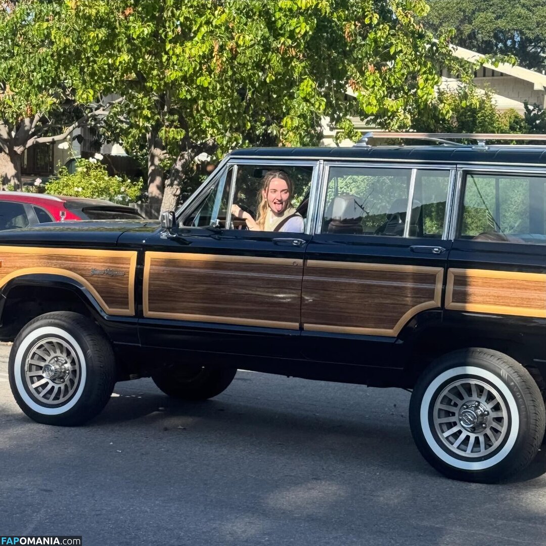 Kaitlyn Dever / KaitlynDever Обнажённый OnlyFans  Утёкшее фото #210