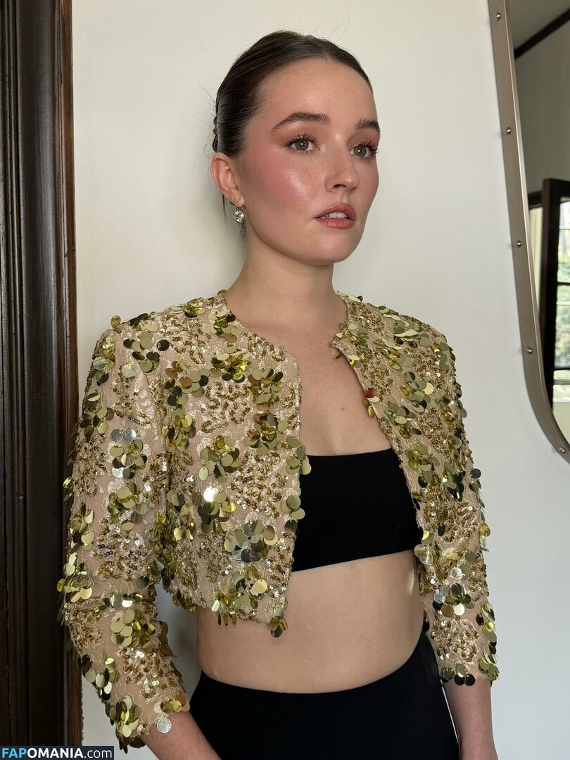 Kaitlyn Dever / kaitlyndever Обнажённый OnlyFans  Утёкшее фото #11
