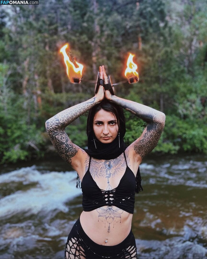 Kaladhara Creations / kaladharacreations / prema.riah Обнажённый OnlyFans  Утёкшее фото #1