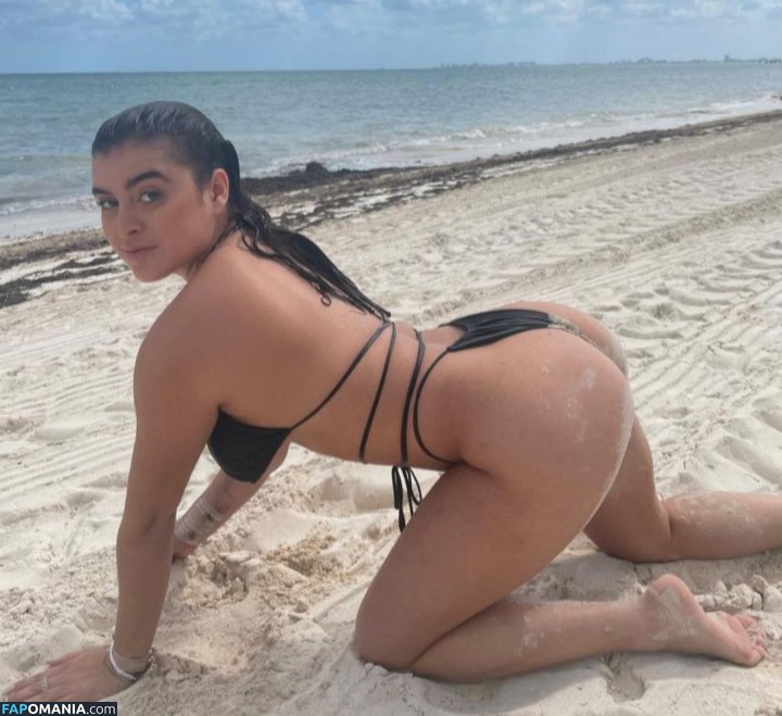 Kalani Hilliker / kalanihilliker Обнажённый OnlyFans  Утёкшее фото #34
