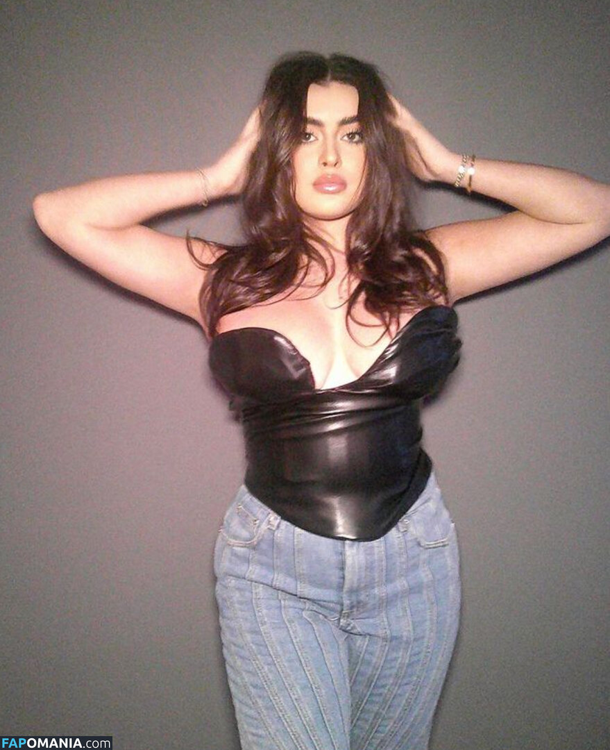 Kalani Hilliker / kalanihilliker Обнажённый OnlyFans  Утёкшее фото #407