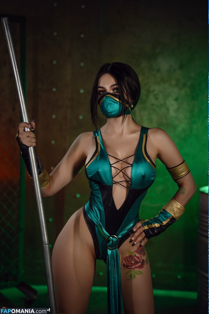 Christina Fink / Kalinka Fox / https: / kalinka.fox / kalinkafox Обнажённый OnlyFans  Утёкшее фото #657