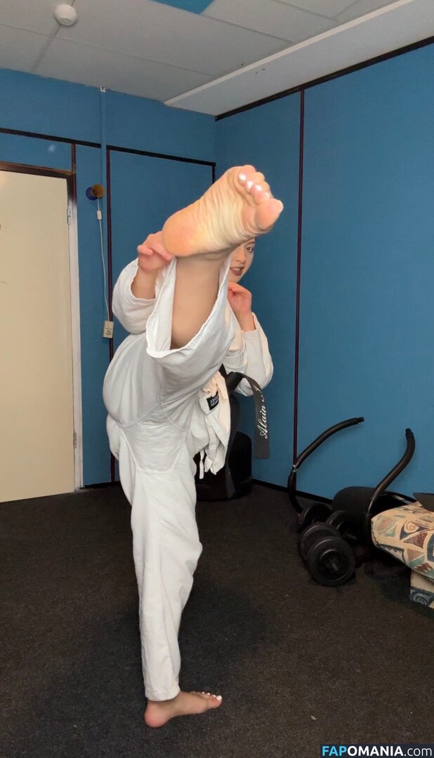 karategoddess Обнажённый OnlyFans  Утёкшее фото #2