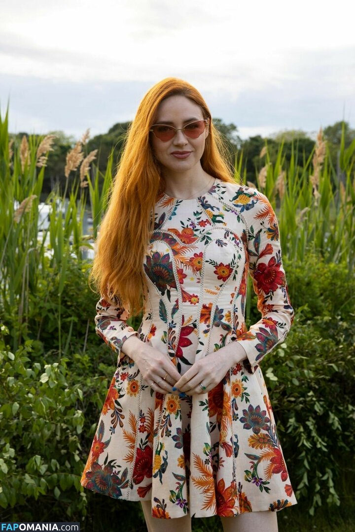 Karen Gillan / karengillan Обнажённый OnlyFans  Утёкшее фото #1