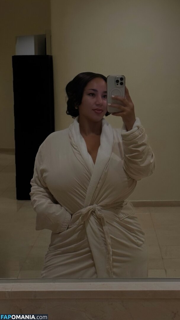 Katelyn Sade / katelynsade Обнажённый OnlyFans  Утёкшее фото #2